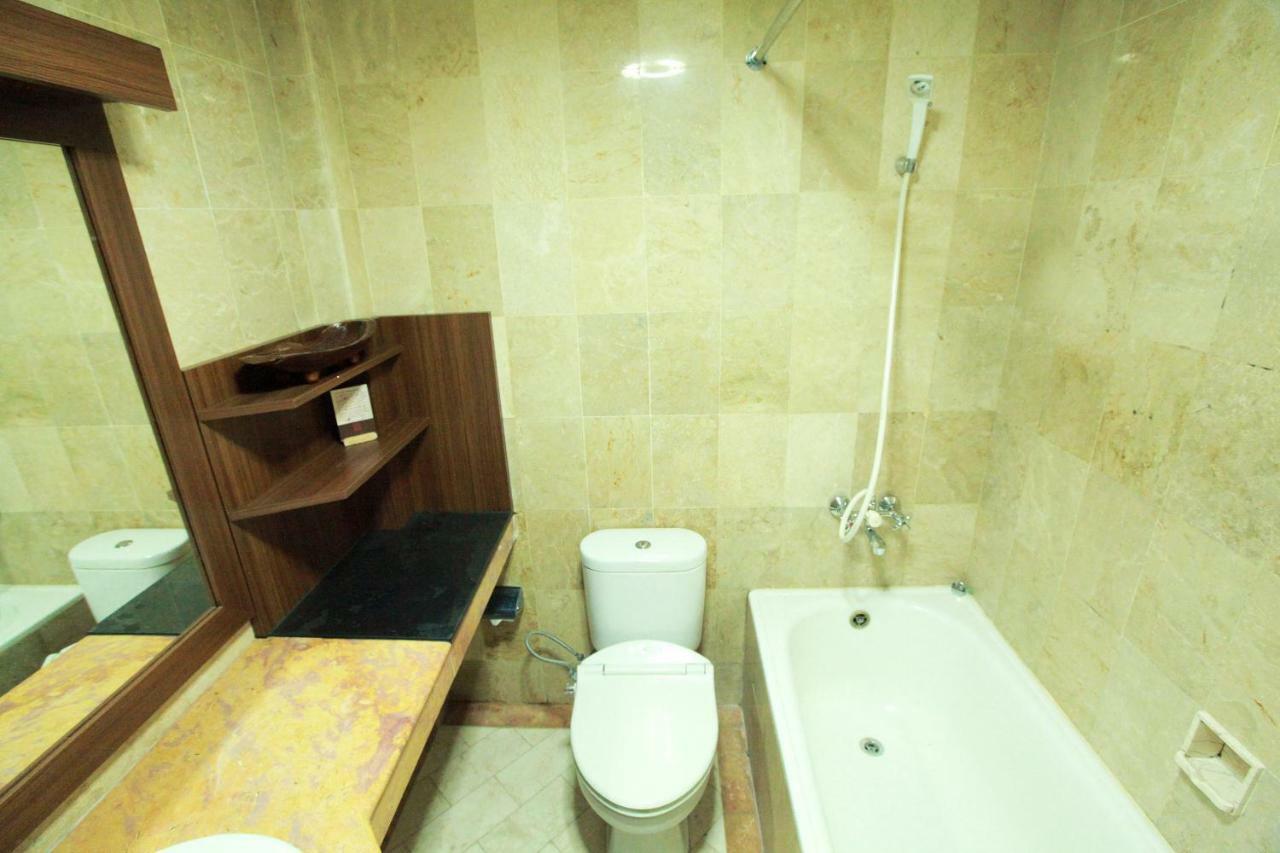 Oyo 510 Joglo Hotel Bandung